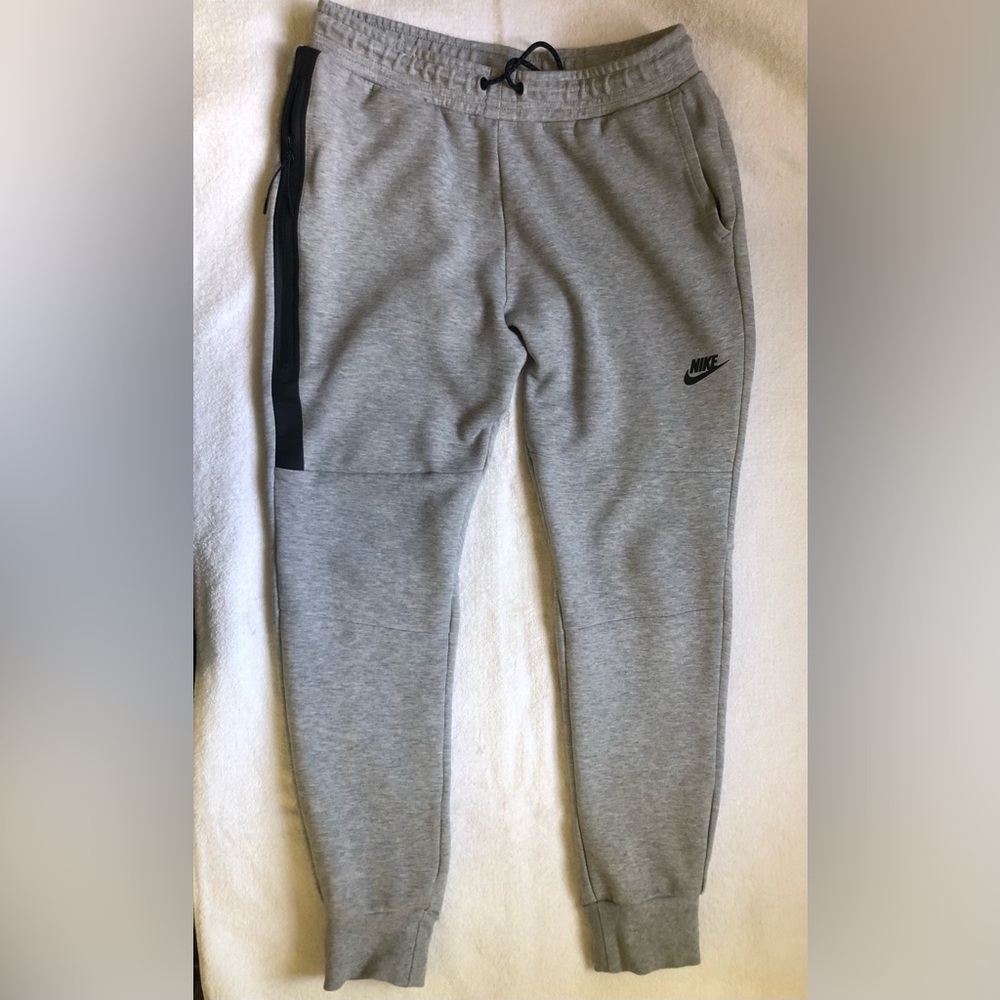 Nike Tech Fleece Jogger, Men’s M